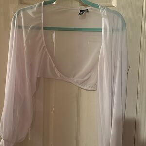 NWOT Windsor White‎ Sheer Cropped Open-Front Sweater